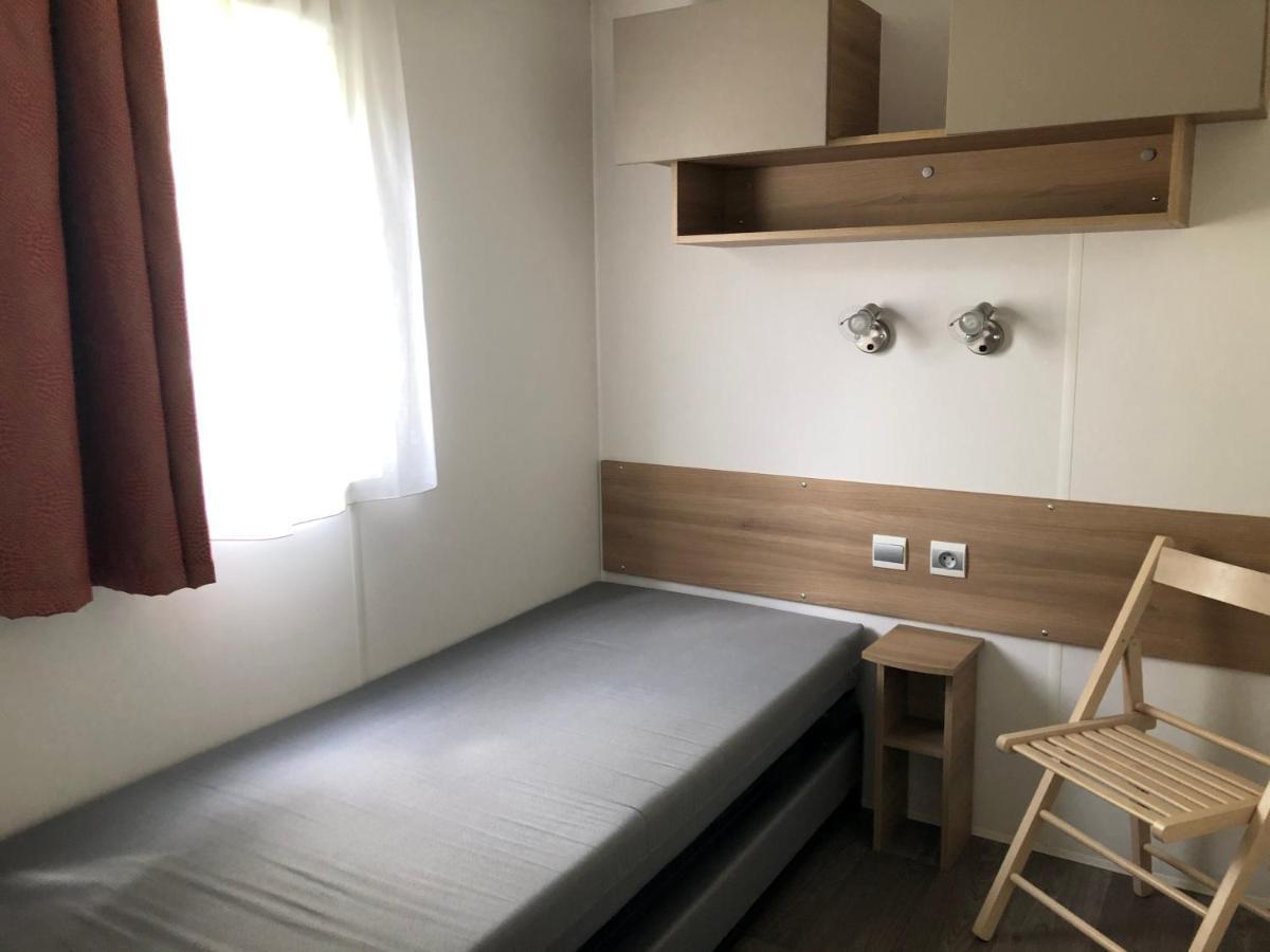 Domaine De Labelo Bed and Breakfast Commensacq Exteriör bild