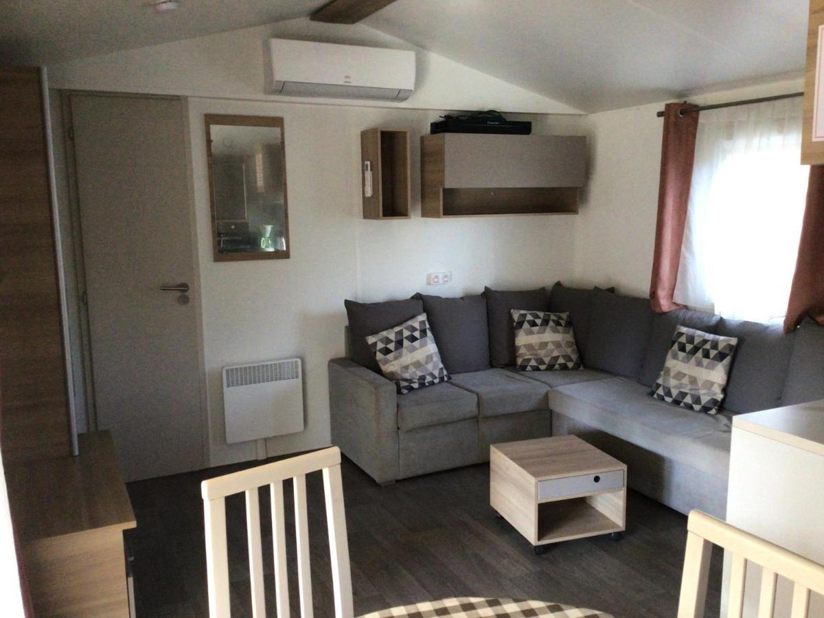 Domaine De Labelo Bed and Breakfast Commensacq Exteriör bild