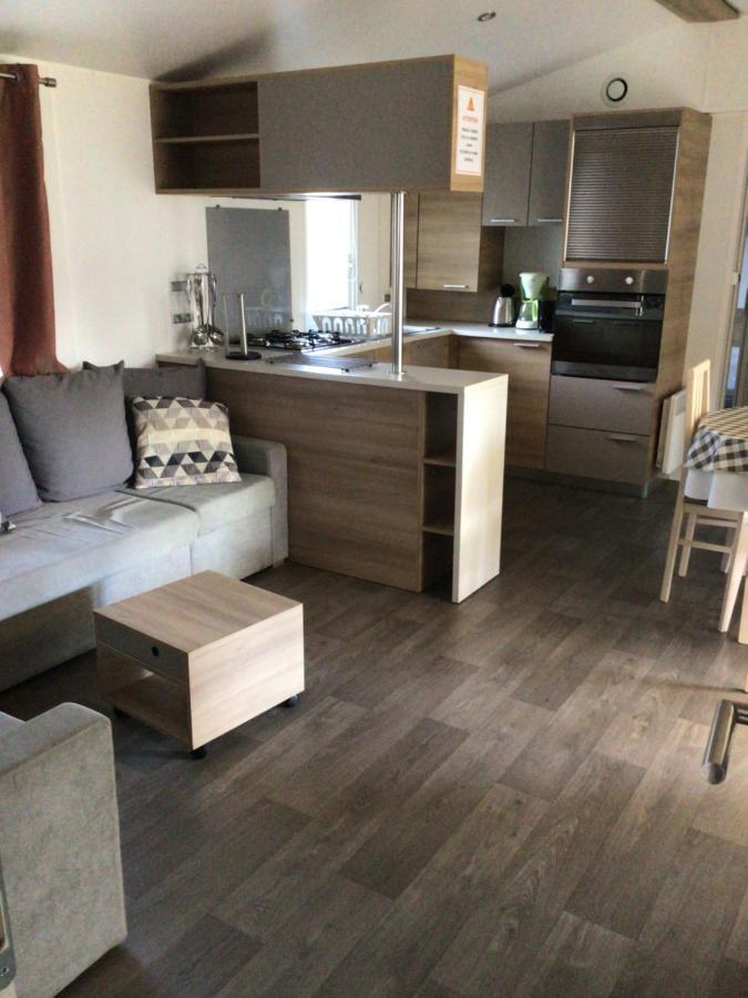 Domaine De Labelo Bed and Breakfast Commensacq Exteriör bild
