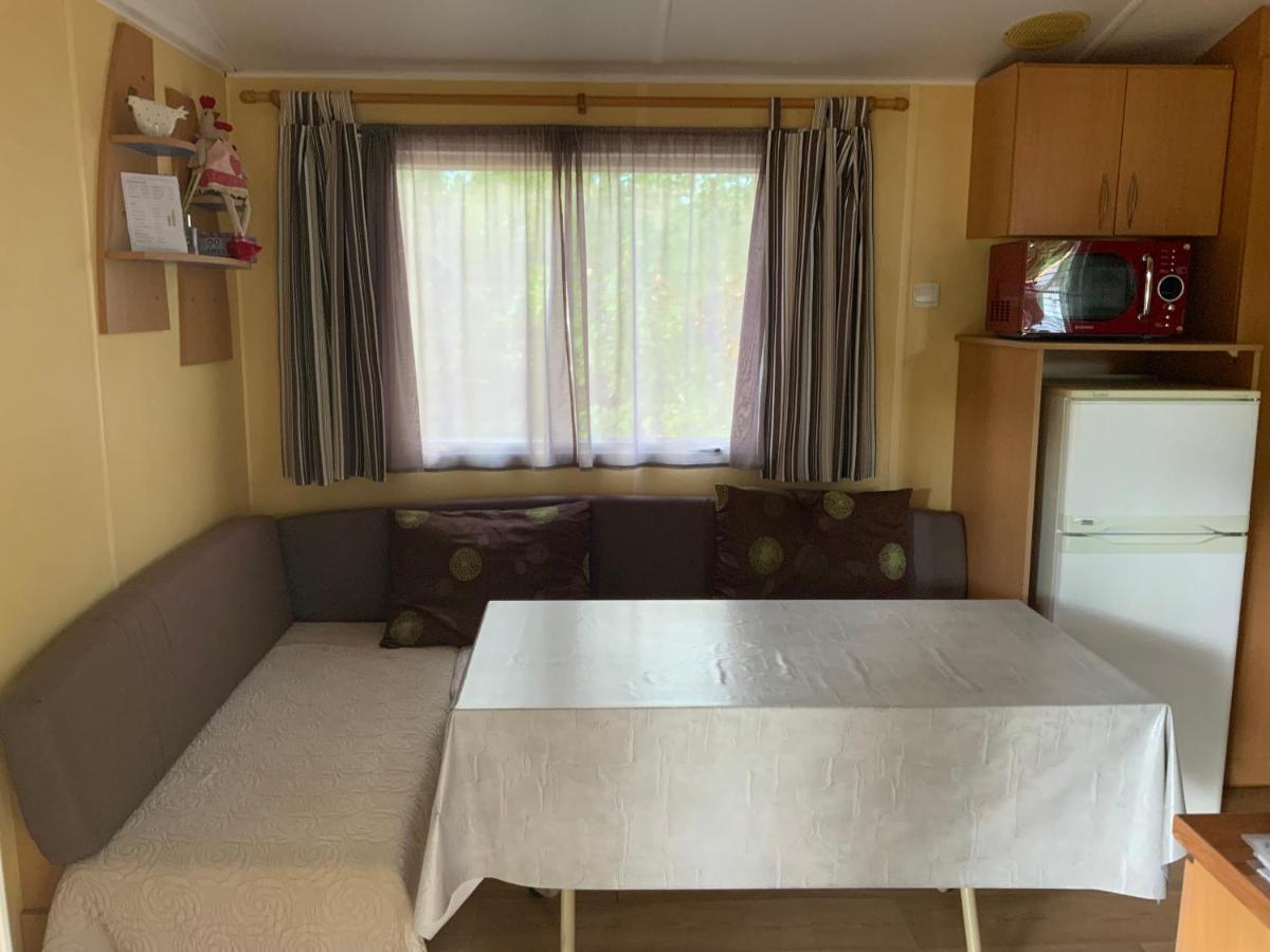 Domaine De Labelo Bed and Breakfast Commensacq Exteriör bild