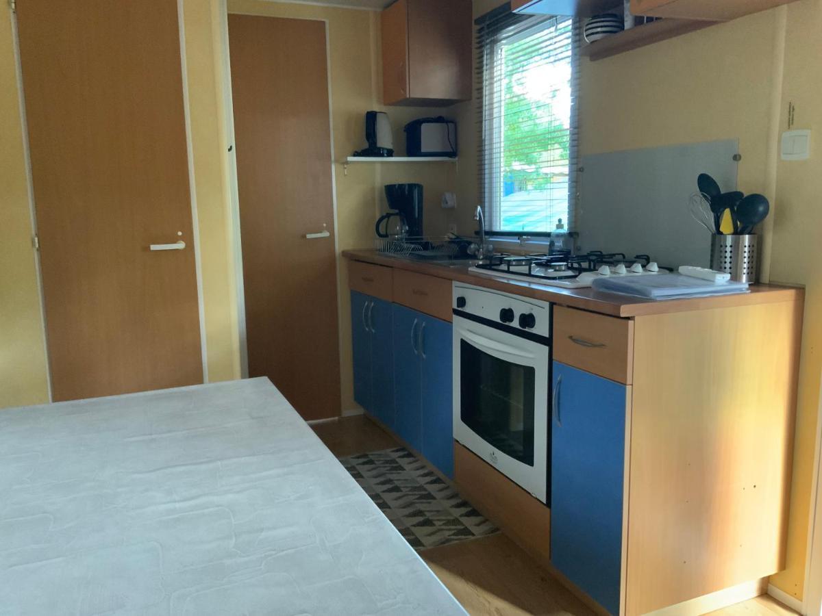 Domaine De Labelo Bed and Breakfast Commensacq Exteriör bild