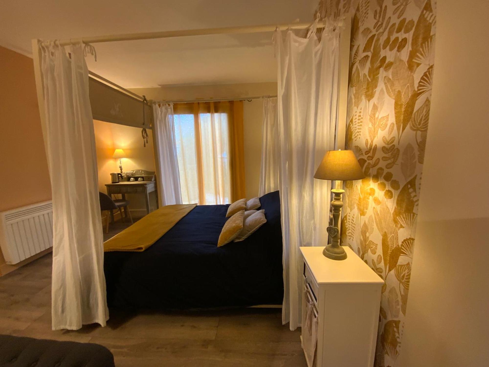 Domaine De Labelo Bed and Breakfast Commensacq Exteriör bild