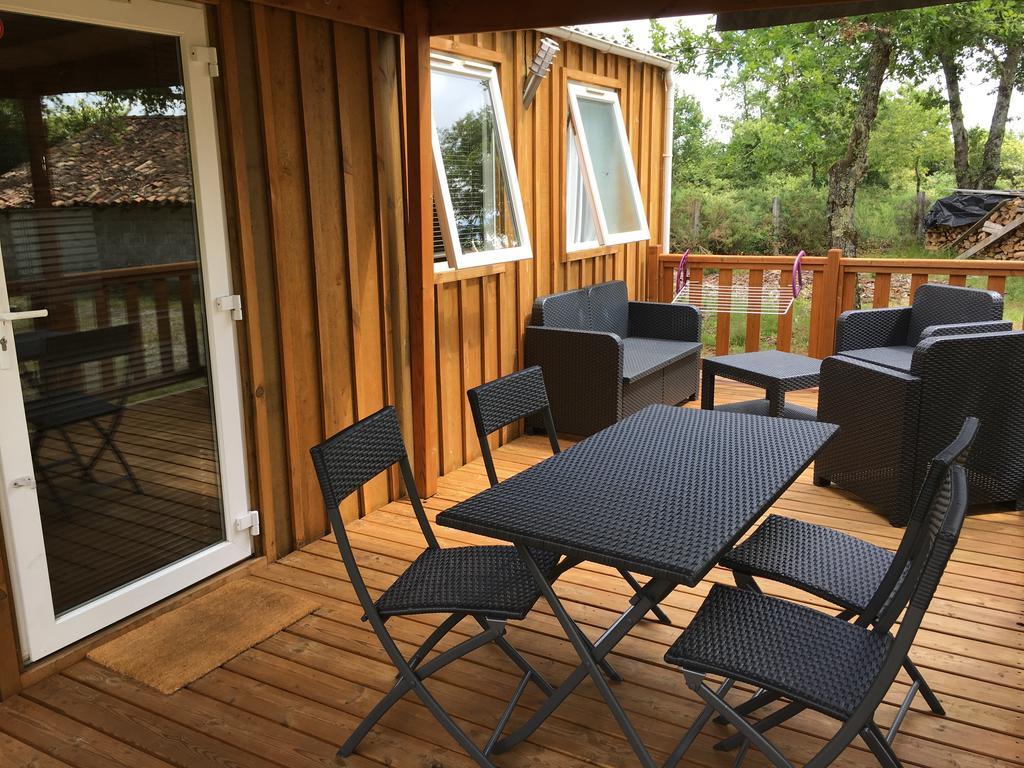 Domaine De Labelo Bed and Breakfast Commensacq Exteriör bild